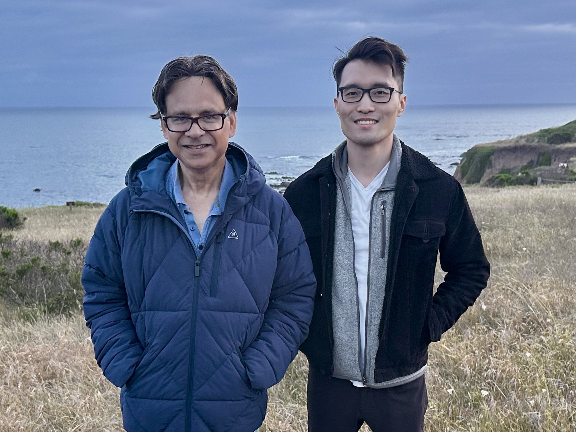 Shaheen Hoque (left) and Tong Liu (right) at the Pacific coast